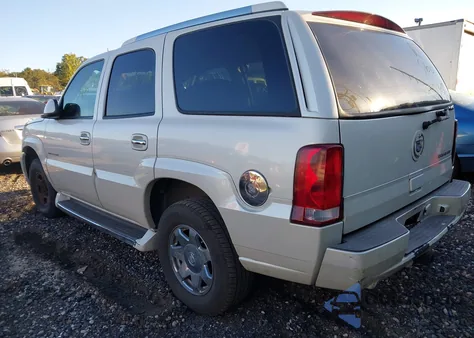 2004 Cadillac Escalade Standard from USA, damaged, VIN 1GYEK63N74R165906
